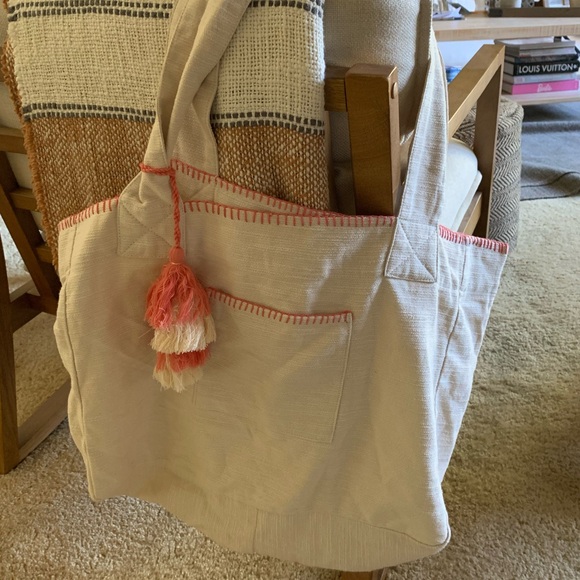 aerie Stitched Tote Bag - Picture 7 of 8